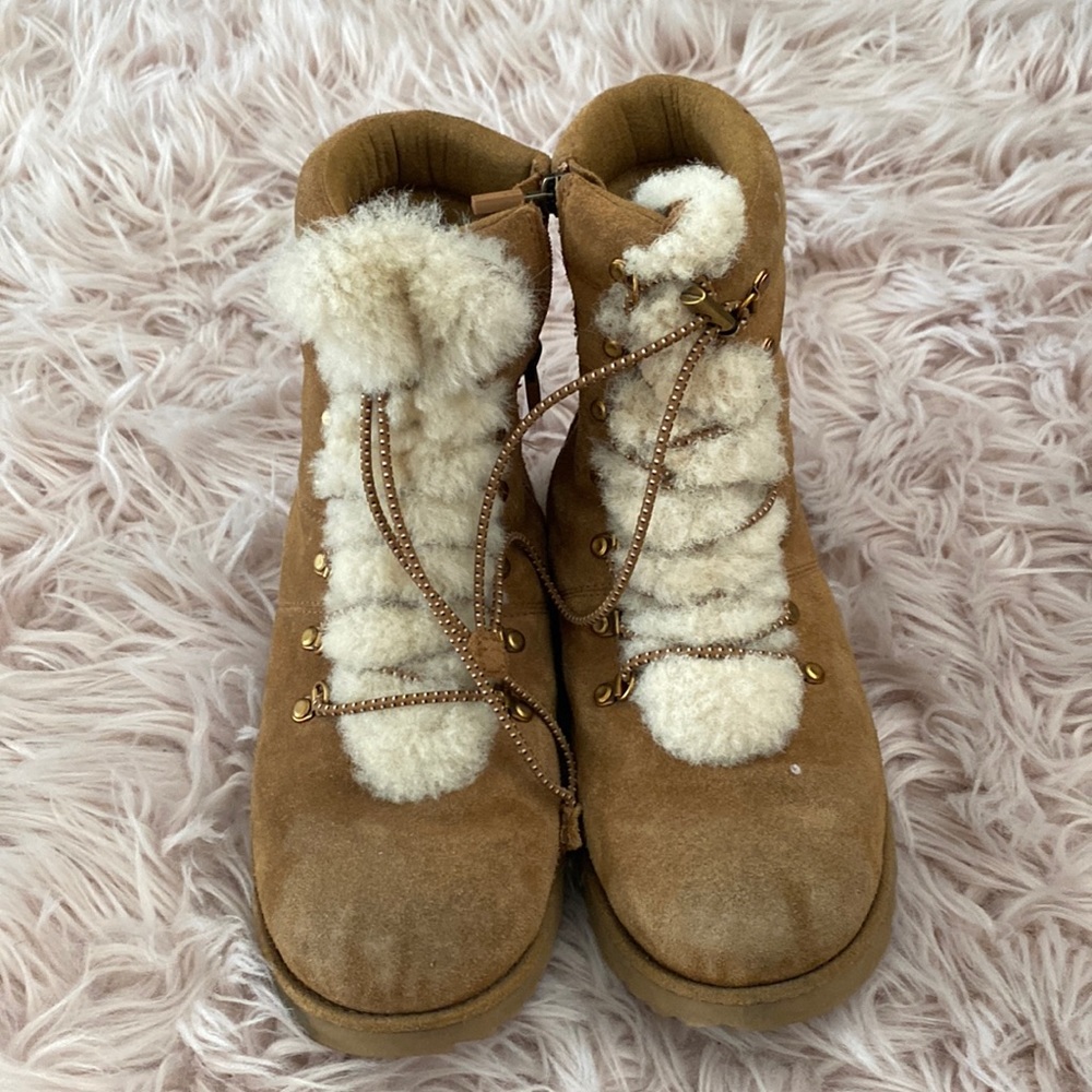 RARE UGG snow boots